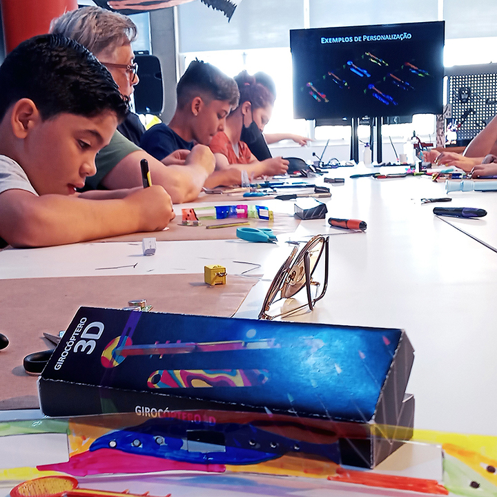 Oficina Girocóptero 3D Personalizado - Tecnologias e Artes